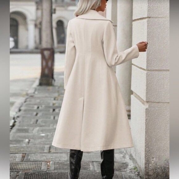 Luxe double breasted pleated hem overcoat apricot - Picture 3 of 8